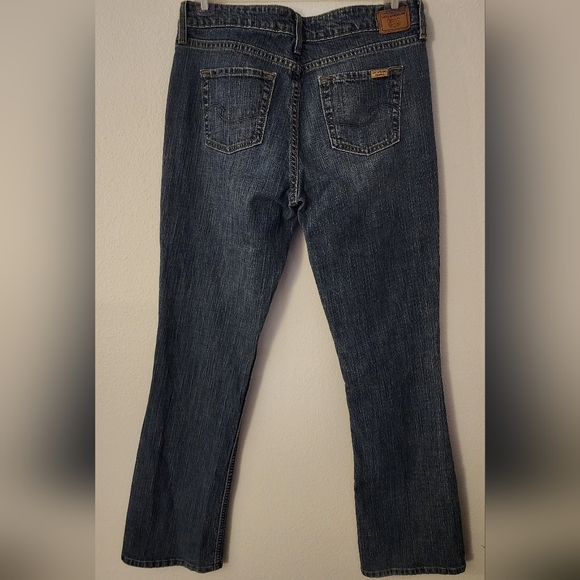 Levi's Strauss Signature Stretch Low Rise Bootcut Size 12 - Picture 4 of 8